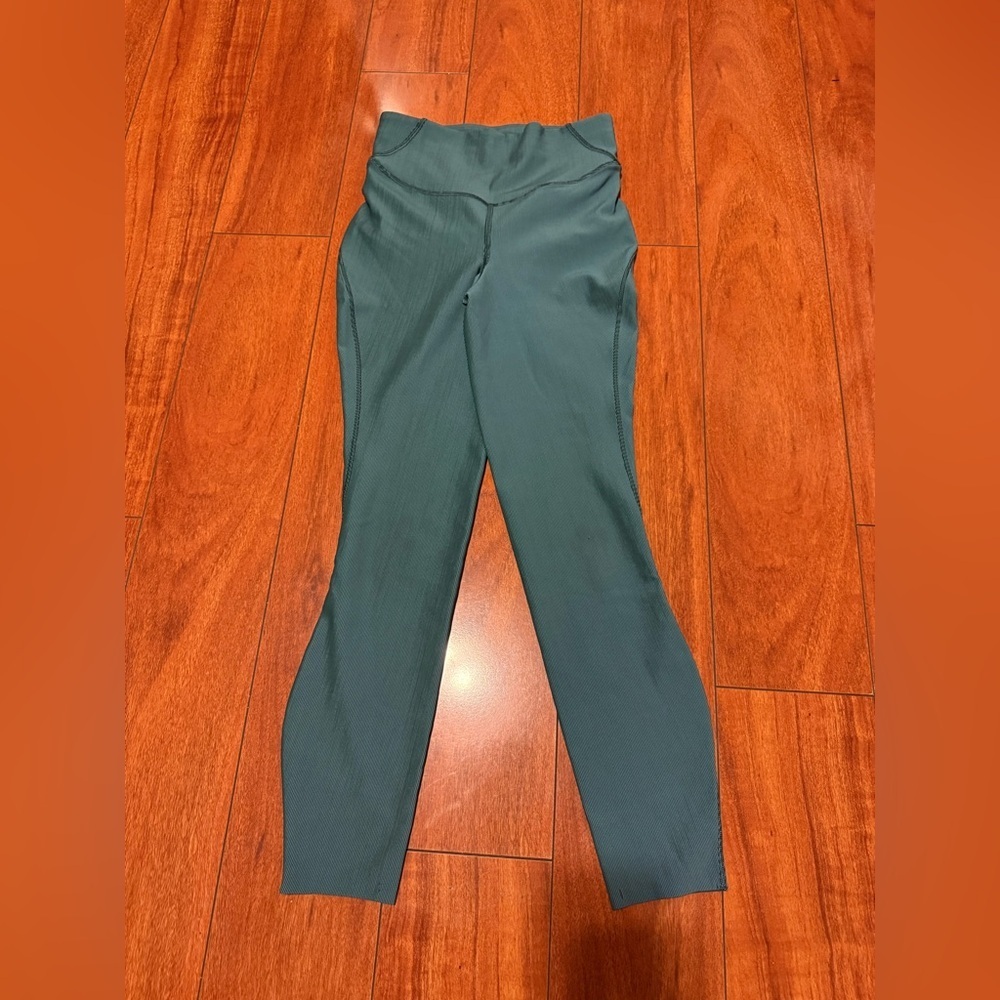 Lululemon athletica women’s High-Waist Ribbed Leggings in Teal Green